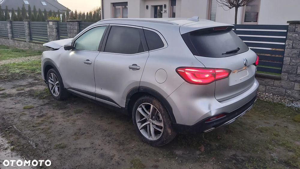 MG HS 1.5T-GDI Luxury - 1