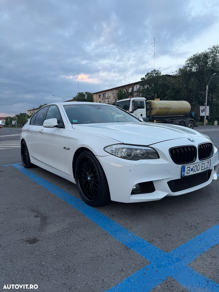 BMW Seria 5 520d xDrive - 5