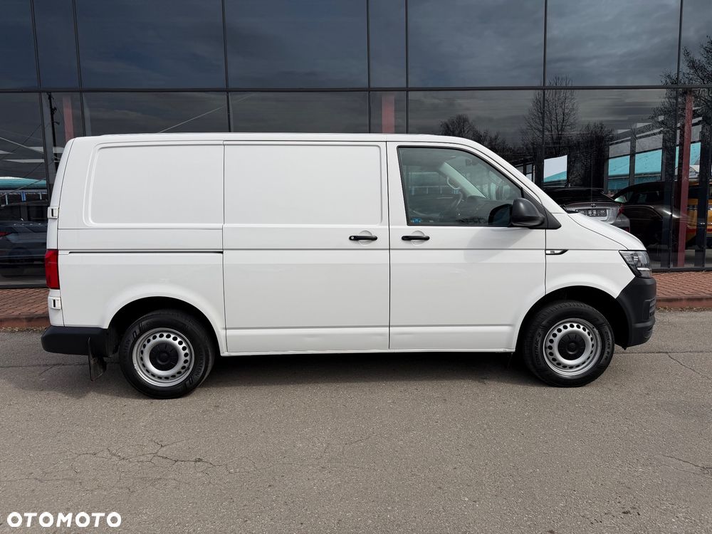 Volkswagen Transporter T6 - 12