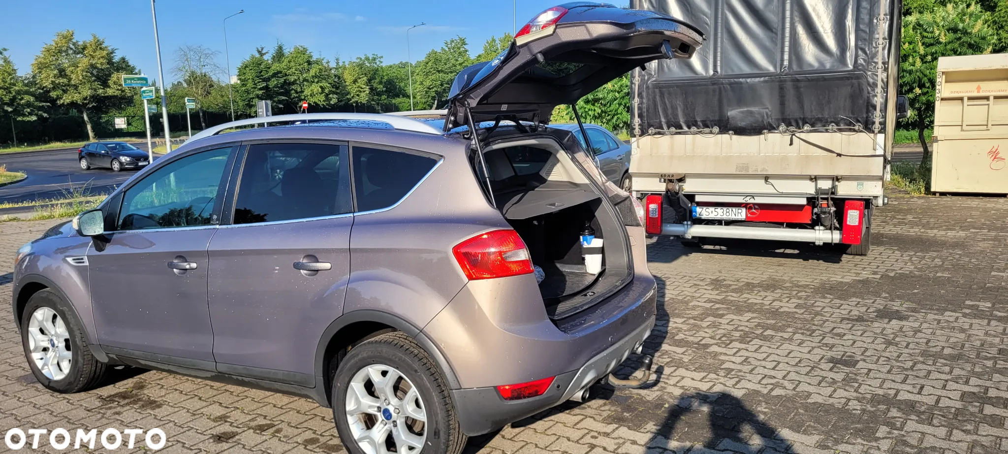 Ford Kuga - 10