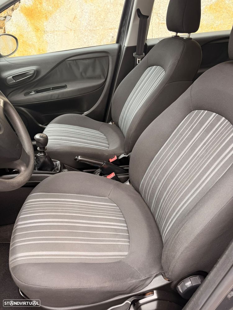 Fiat Punto Evo 1.2 Dynamic - 11