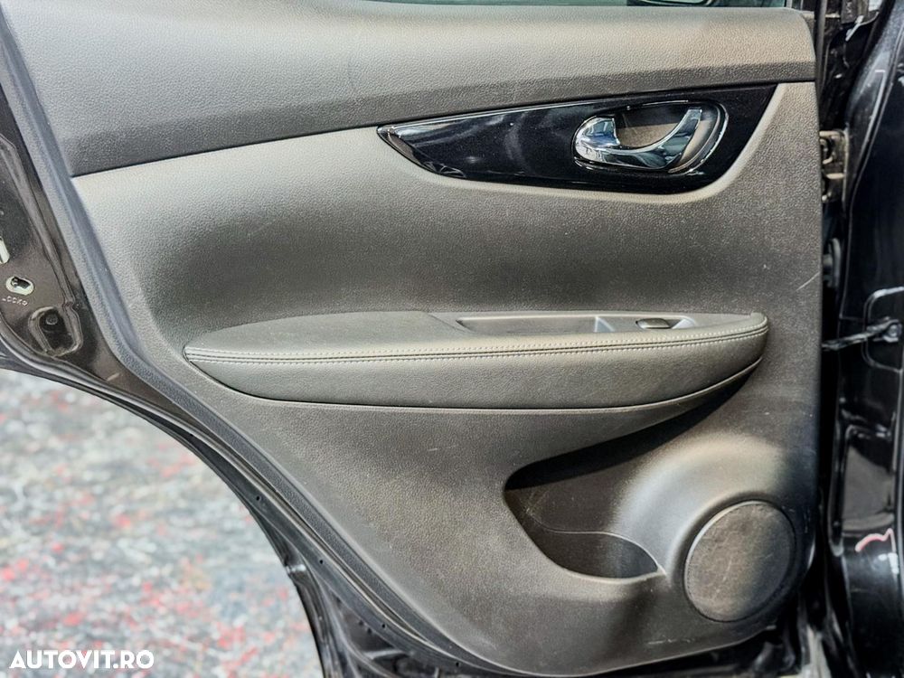 Nissan Qashqai 1.6 DCI TEKNA - 26