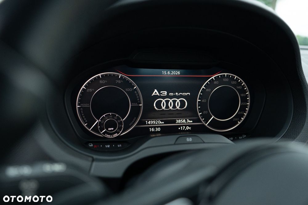 Audi A3 Sportback 1.4 TFSI E-tron Attraction e-S tronic - 30