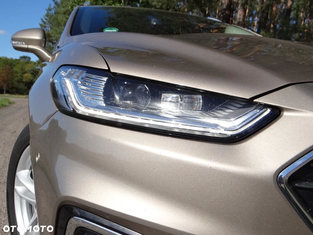 Ford Mondeo Turnier 2.0 EcoBlue Titanium - 23