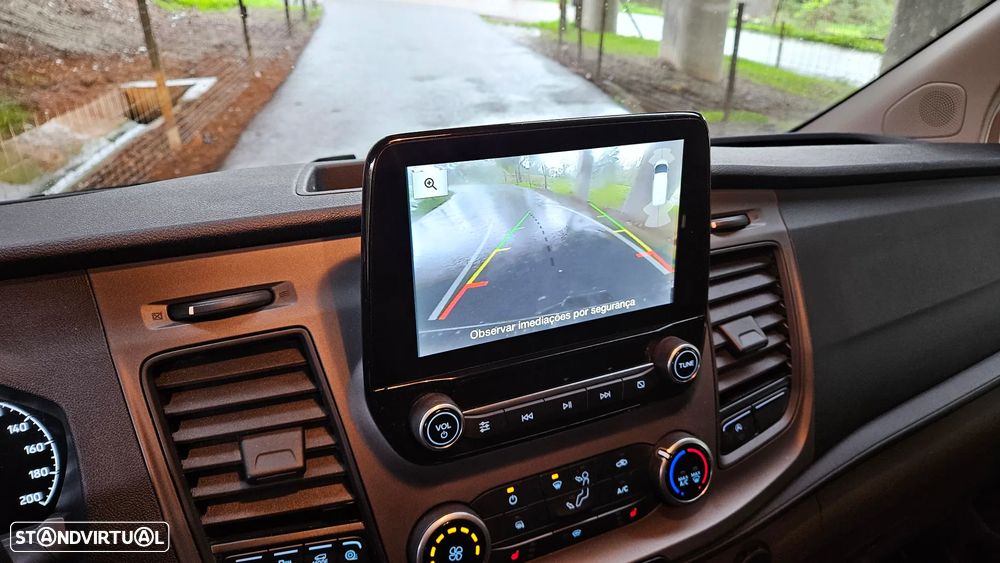 Ford Transit Custom LONGA L2H1 2.0 TDCI 3L - 23