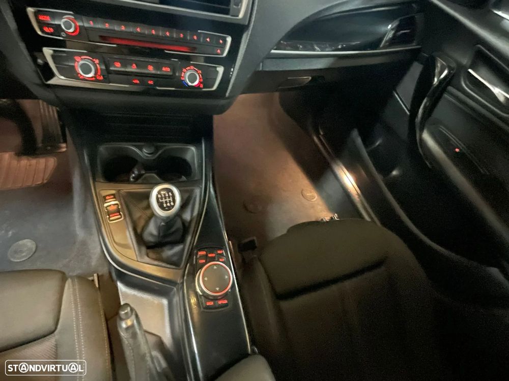 BMW 118 d — fotografia 9