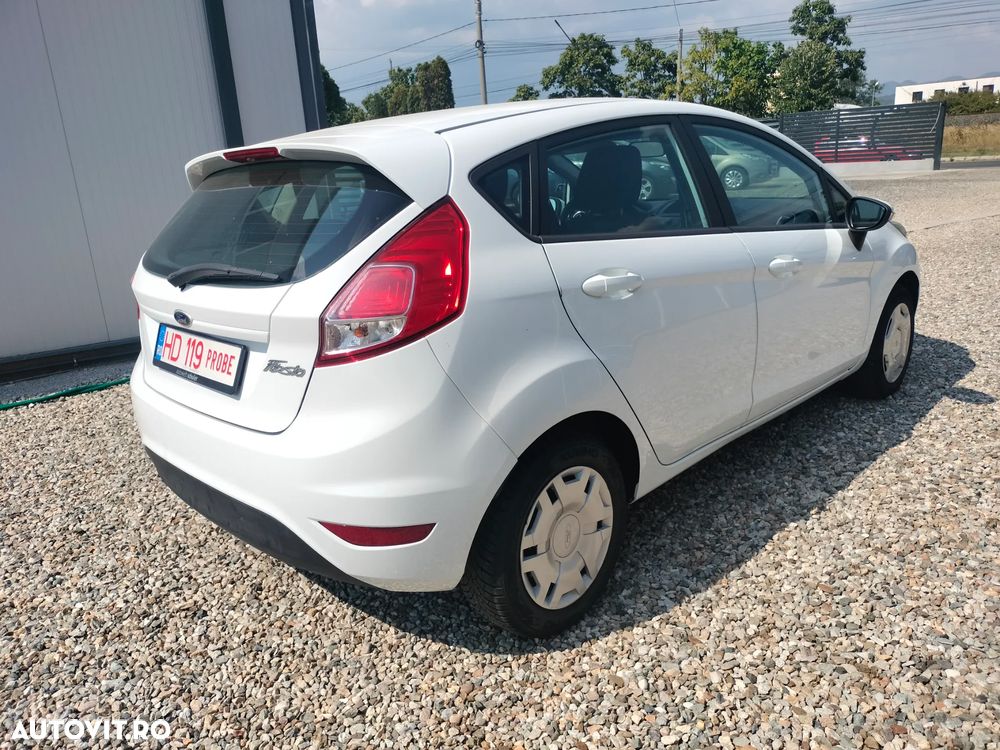 Ford Fiesta - 7