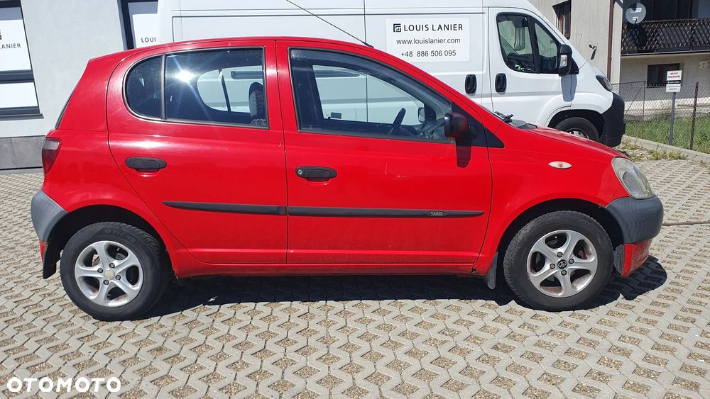 Toyota Yaris 1.0 Base - 6
