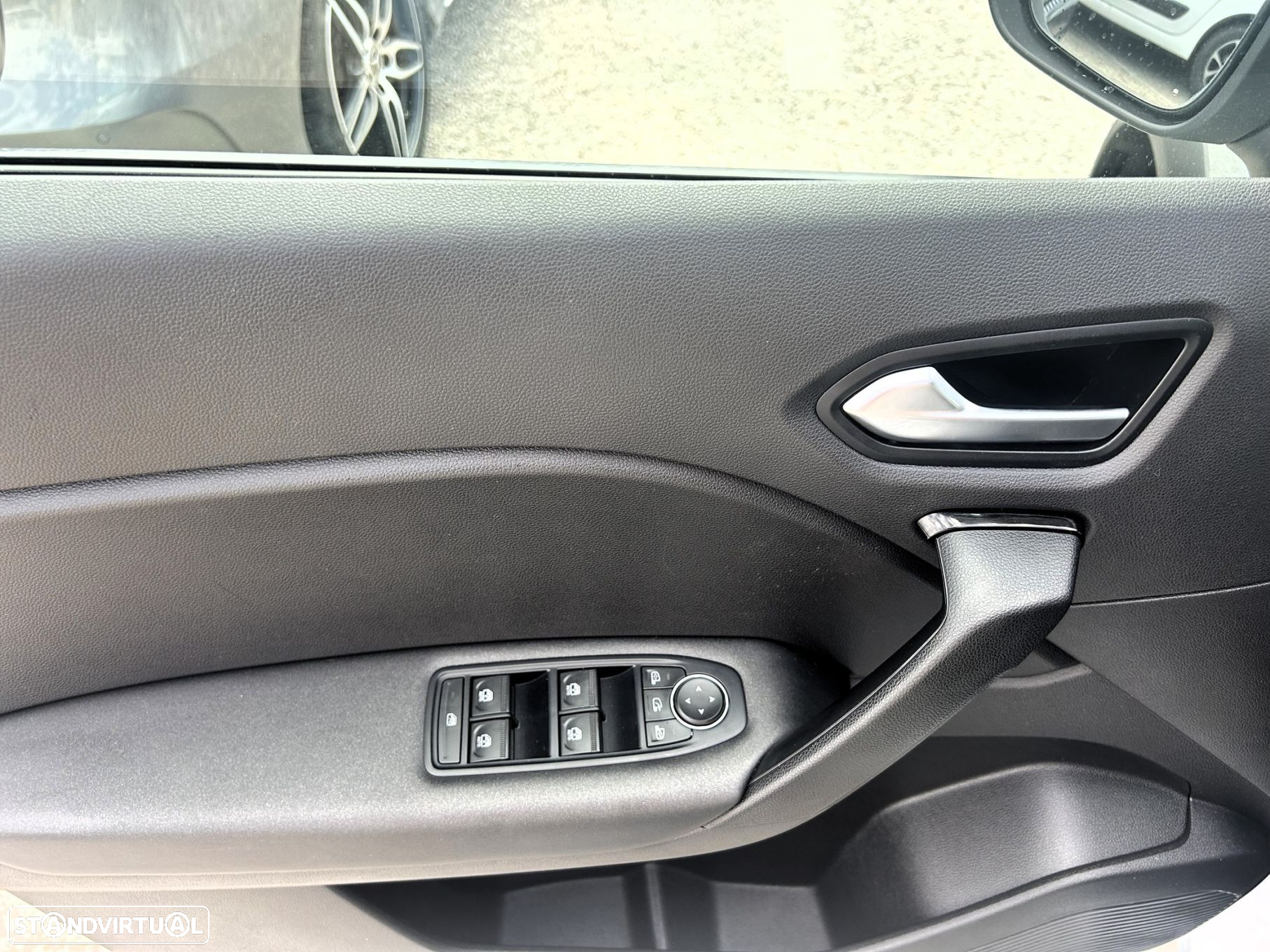 Renault Captur - 11