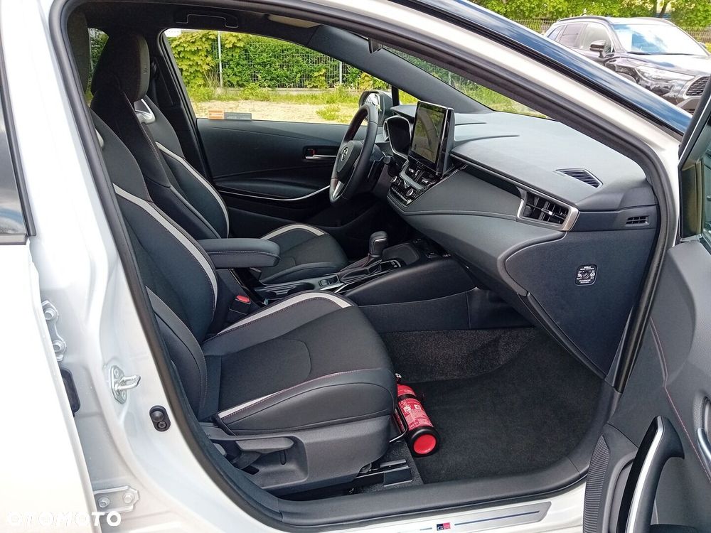 Toyota Corolla - 6