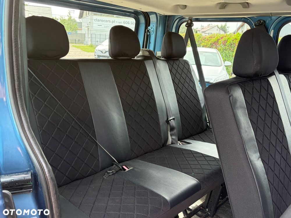 Renault Trafic Passenger Expression - 13