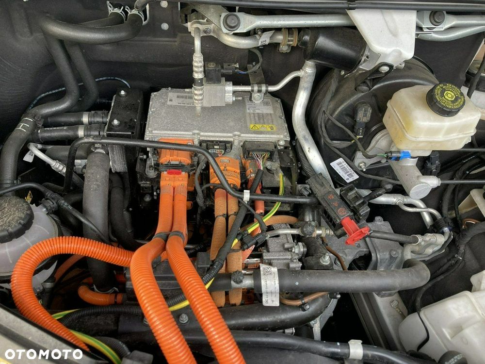 Mercedes-Benz Sprinter - 6