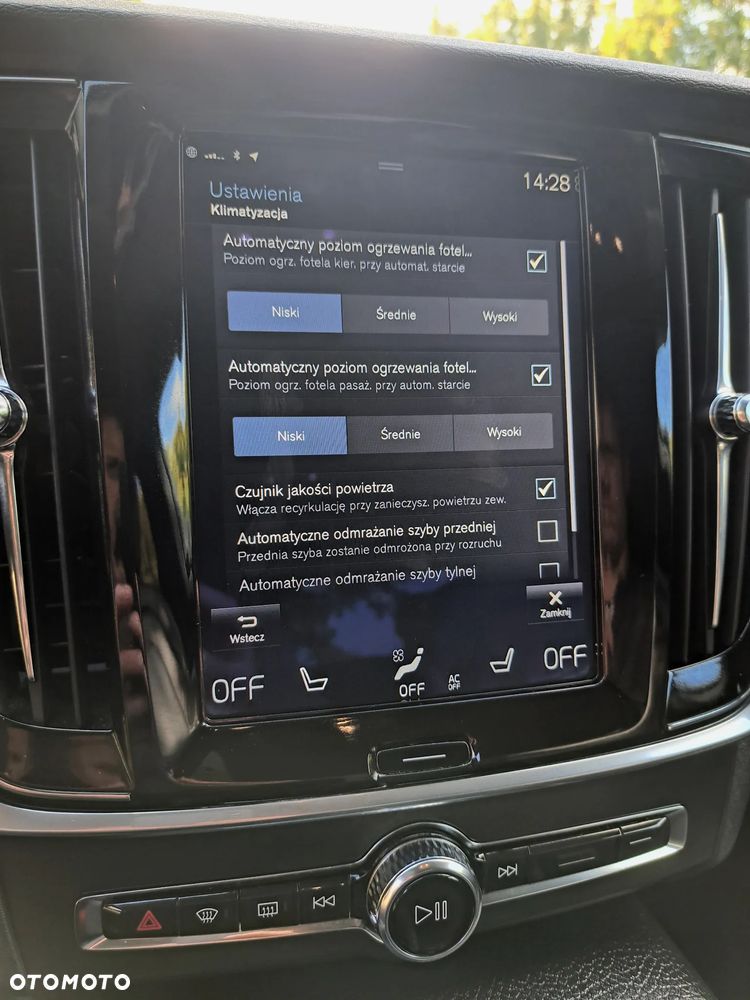 Volvo S90 D3 Momentum - 24