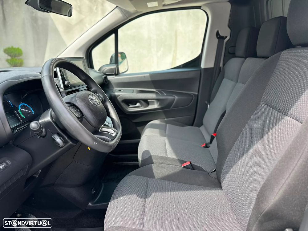 Toyota Proace City - 21
