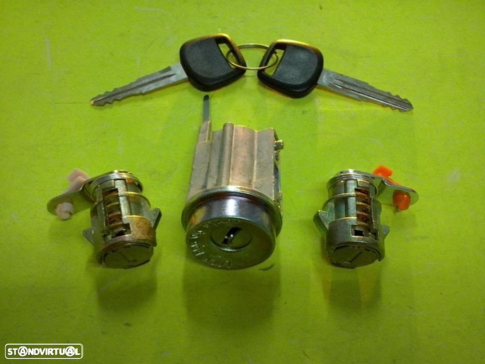 Kit canhões com chaves Toyota Hilux LN85 LN105  (Novos) - 1