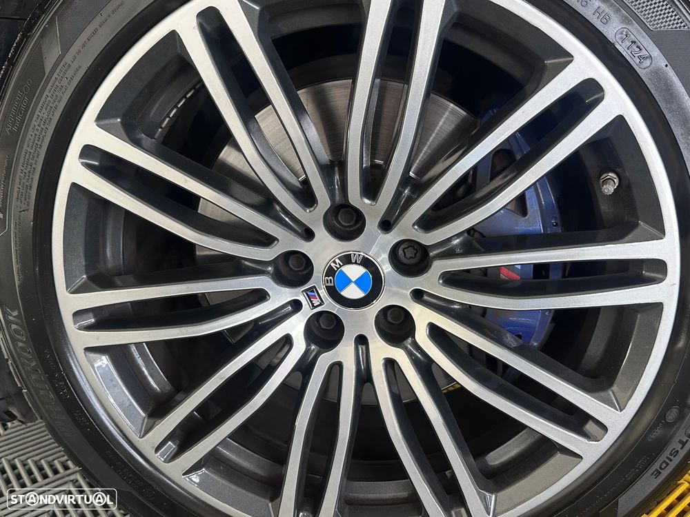 BMW 530 d Pack M Auto - 8