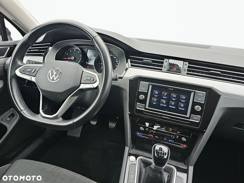 Volkswagen Passat 1.5 TSI EVO Business - 19