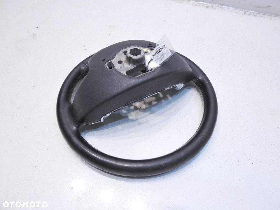 KIEROWNICA VOLVO V70 III P31271093 - 3