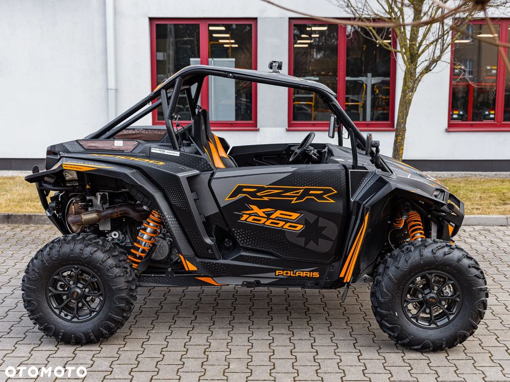Polaris RZR - 8