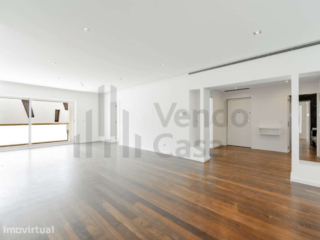 Vende-se T3 Luxo - Braga D. Diogo - Grande imagem: 2/37