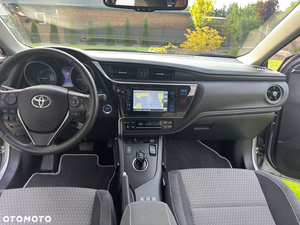 Toyota Auris - 21