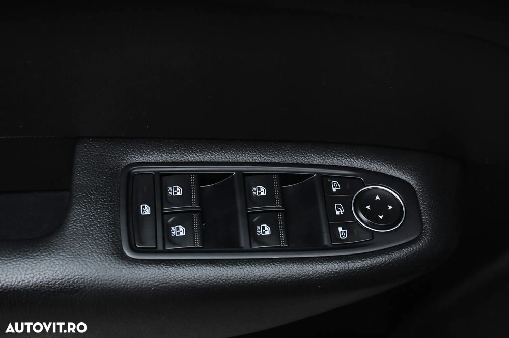 Renault Arkana E-TECH 145 Techno - 9