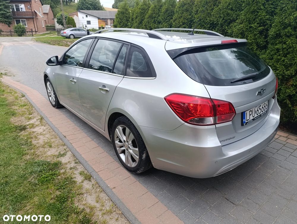 Chevrolet Cruze 1.4 T LTZ - 4