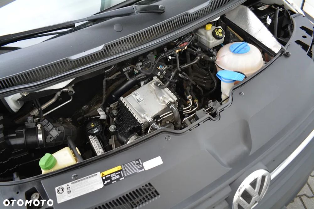 Volkswagen TRANSPORTER T6 - 24