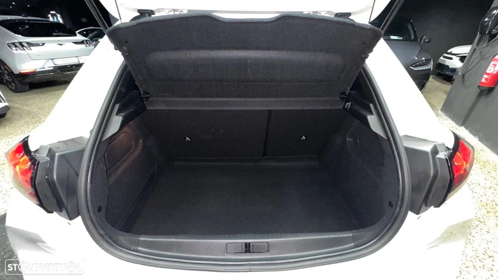Peugeot e-208 50 kWh Style - 26