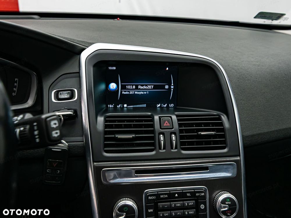 Volvo XC 60 - 22