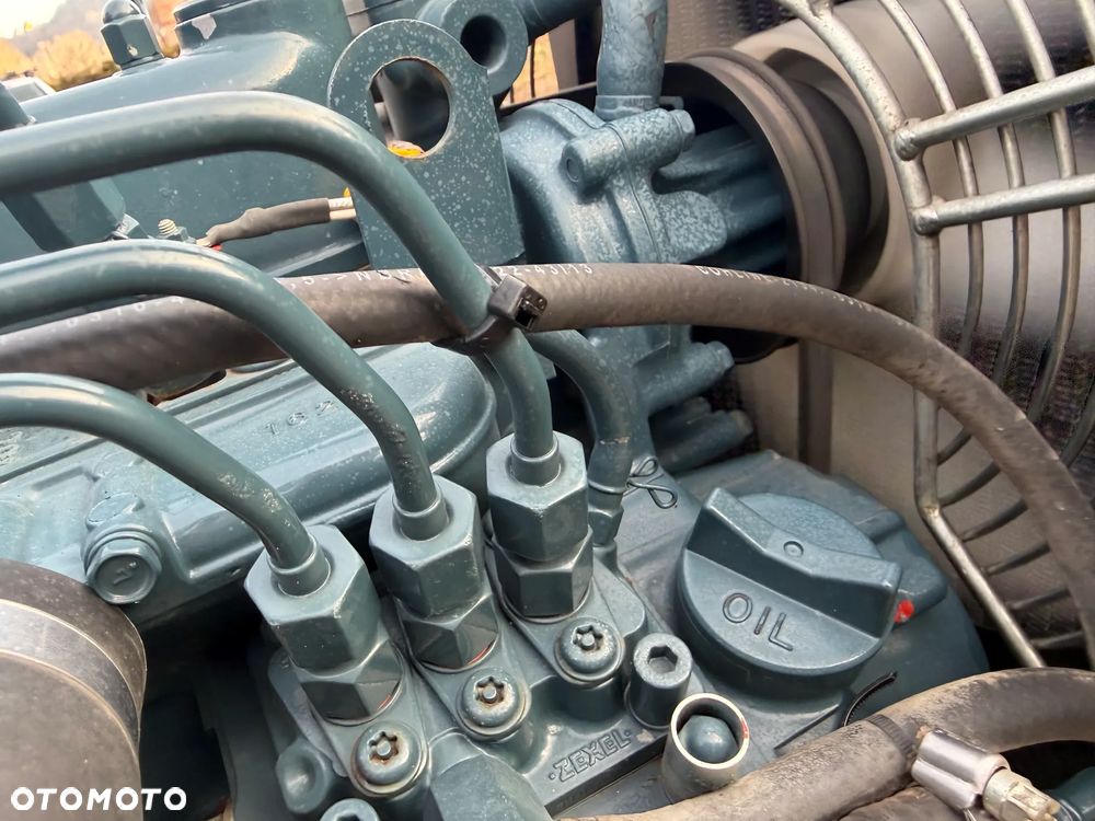 Bomag BMP 8500 Walec Łamany Okołkowany 1,6 tony Sterowany z Pilota radiowo zdalnie lub na Kabel! Silnik Kubota 3cyl. Jak Nowy Sprowadzony z Norwegii 2016r Do wykopów. Grubość kołków jak w Nowym walcu z salonu! Stan PERFEKT w Pełnym Oryginale! - 15