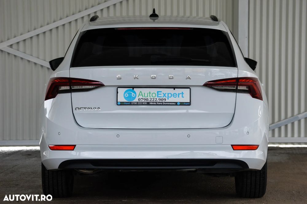 Skoda Octavia Combi 2.0 TDI DSG Tour - 19