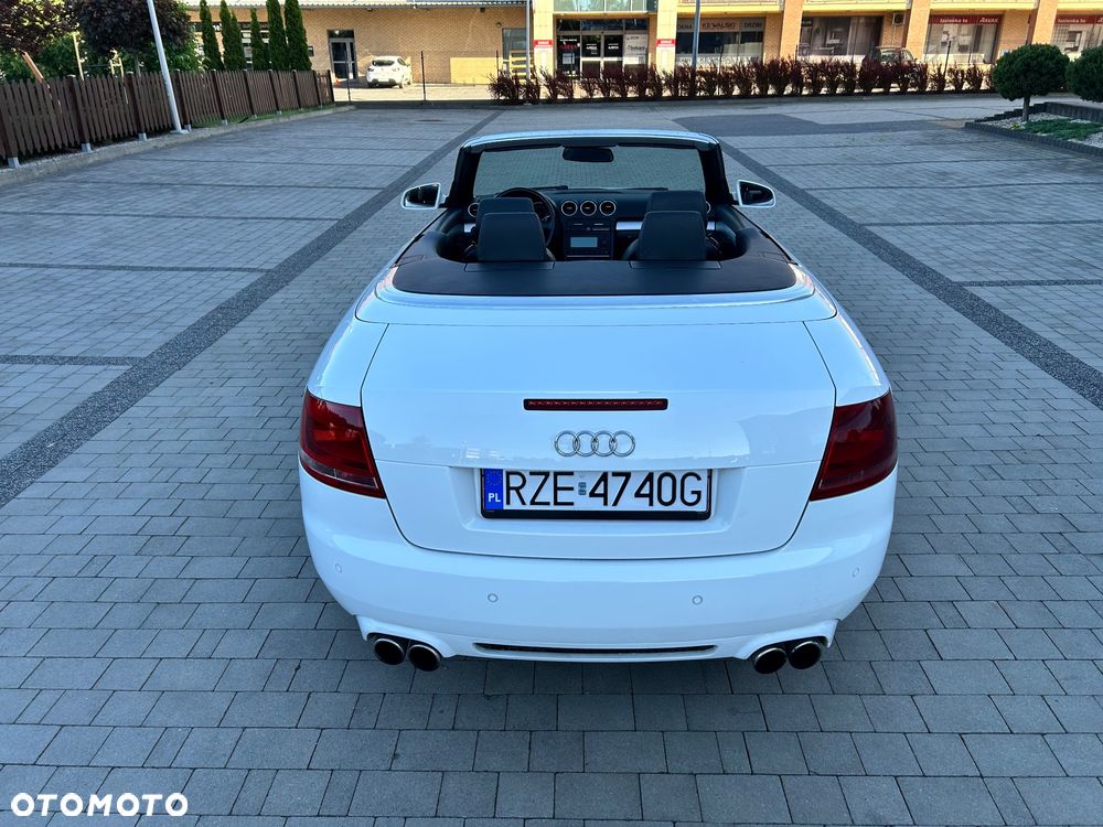 Audi A4 Cabrio - 9