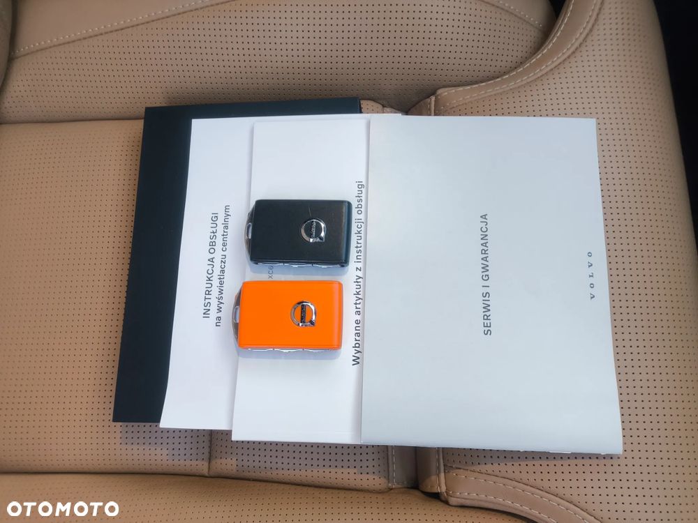 Volvo XC 60 B5 B AWD Plus Bright - 35