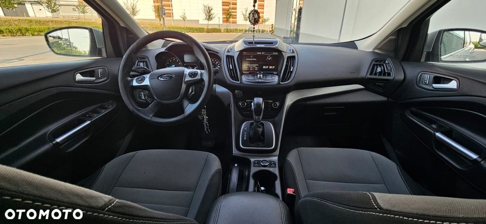 Ford Kuga 2.0 EcoBoost 4x4 Titanium - 8