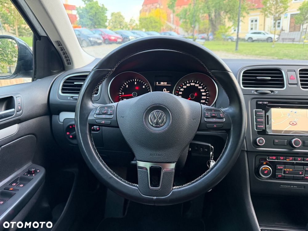 Volkswagen Golf 1.6 TDI DPF MATCH - 15