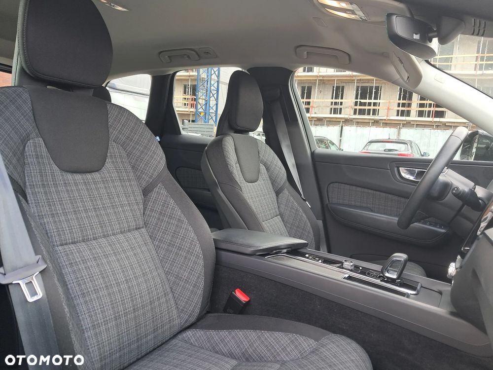 Volvo XC 60 B4 B Core - 13