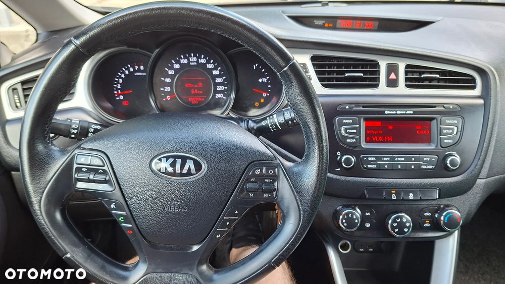 Kia Ceed 1.4 S - 9