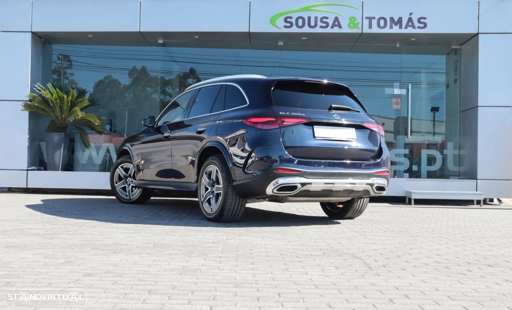 Mercedes-Benz GLC 300 e 4Matic 9G-TRONIC Edition AMG Line - 3