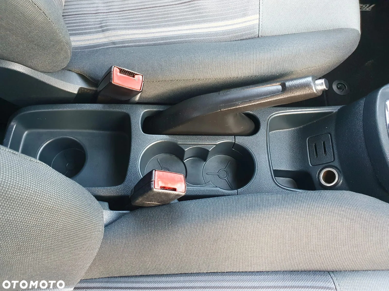 Ford Fiesta 1.25 Ambiente - 36