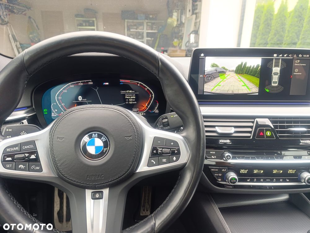 BMW Seria 5 520d M Sport Edition - 6