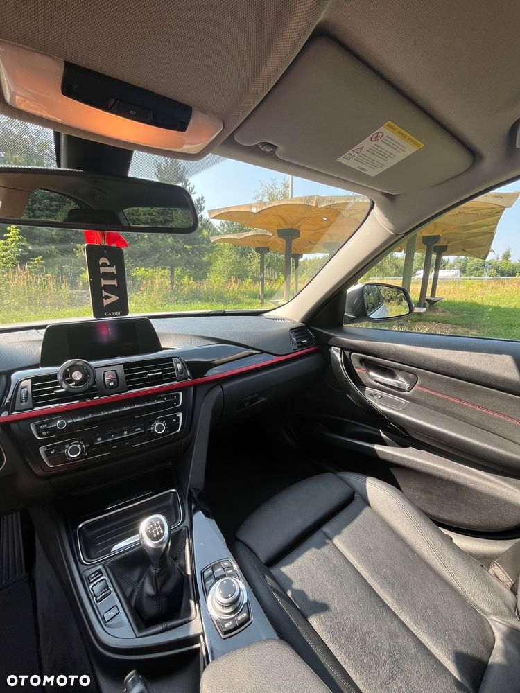 BMW Seria 3 316d M Sport EU6 - 17