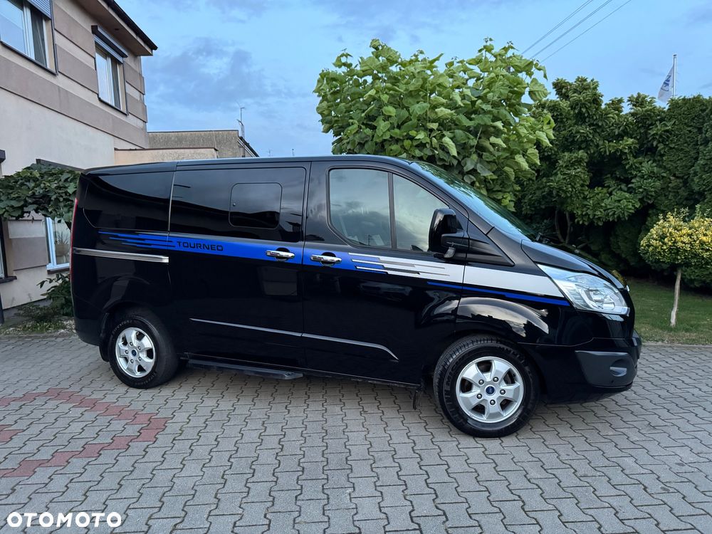 Ford Tourneo Custom 2.0 EcoBlue L1 Titanium - 4
