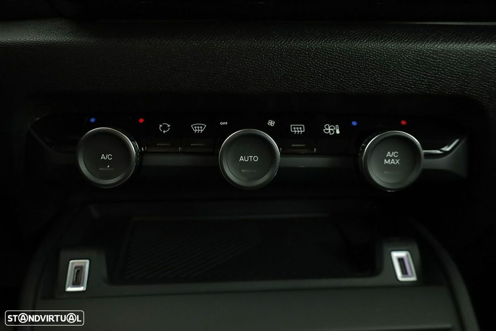 Citroën C4 1.2 PureTech Plus EAT8 - 13