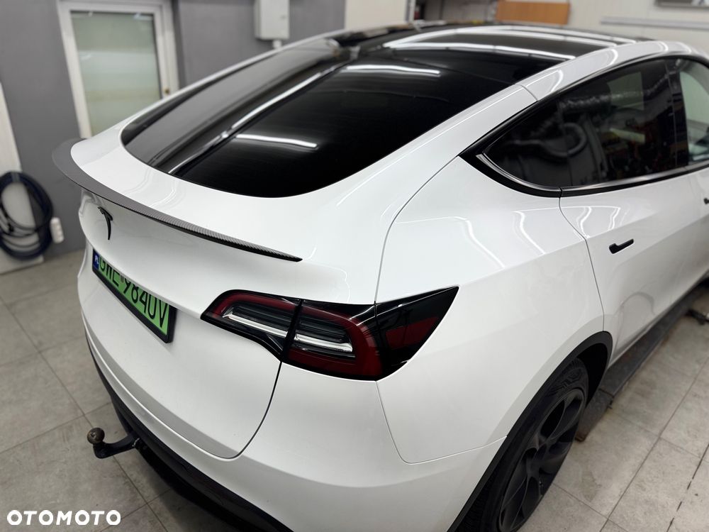 Tesla Model Y RWD - 11