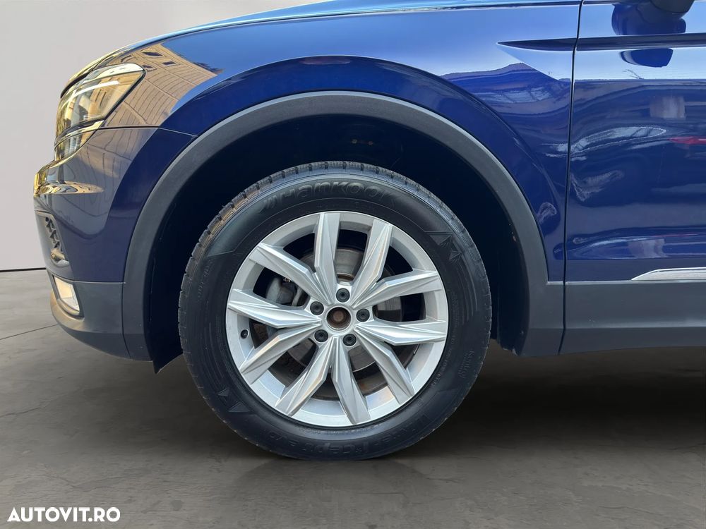 Volkswagen Tiguan 2.0 TDI 4Mot Comfortline - 22