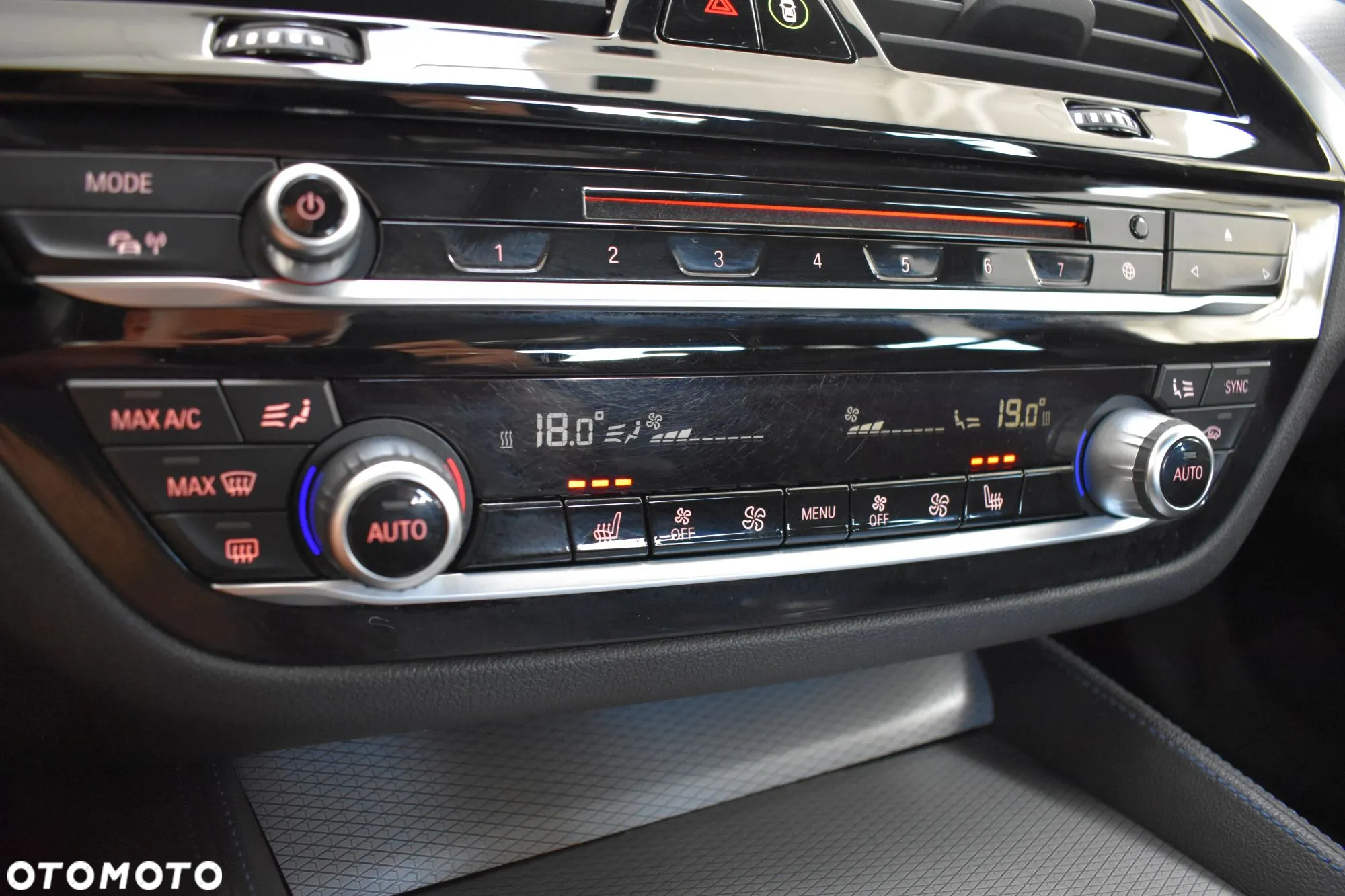 BMW Seria 5 520d M Sport - 31