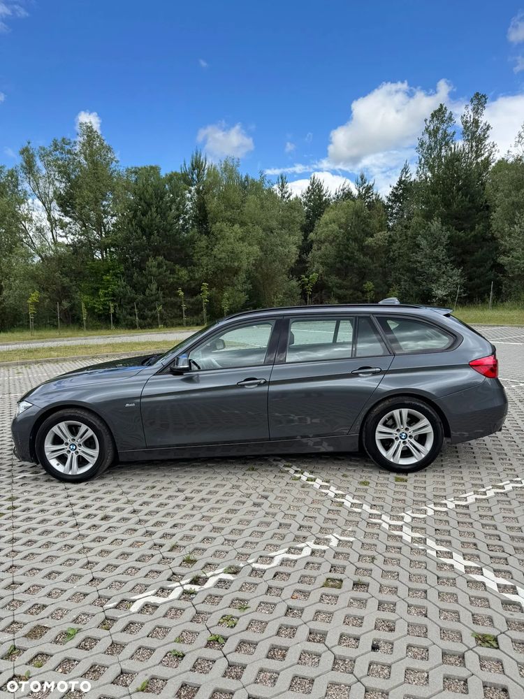 BMW Seria 3 320d Sport Line - 7