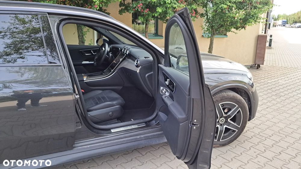 Mercedes-Benz GLC 220 d mHEV 4-Matic AMG Line - 9