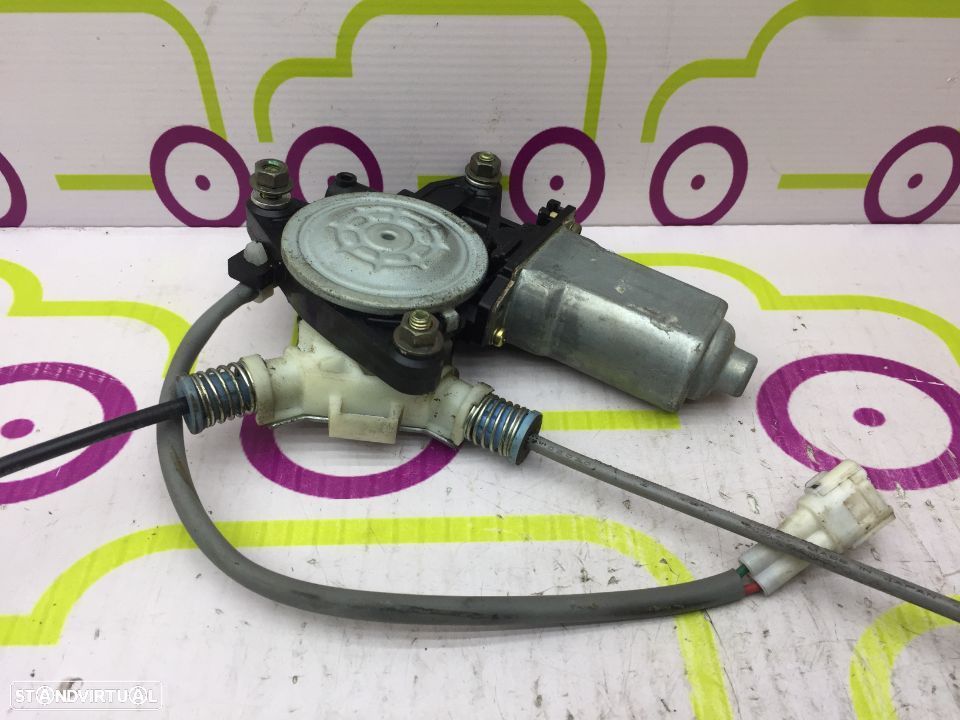Elevador de Vidro Frt / Dto Suzuki Grand Vitara de 2000 - Ref : 8343065D00 - NO330003 - 2